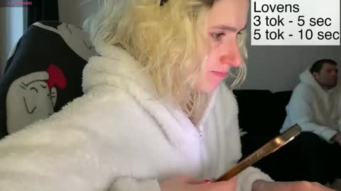 Snapshot of sexy_sweets chatting on January 16, 1:04 pm Sexy-Sweets online show from January 16, 1:04 pm