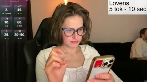 Snapshot of sexy_sweets chatting on February 7, 7:50 pm Sexy-Sweets online show from February 7, 7:50 pm