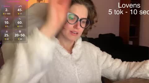 Snapshot of sexy_sweets chatting on February 10, 7:18 pm Sexy-Sweets online show from February 10, 7:18 pm