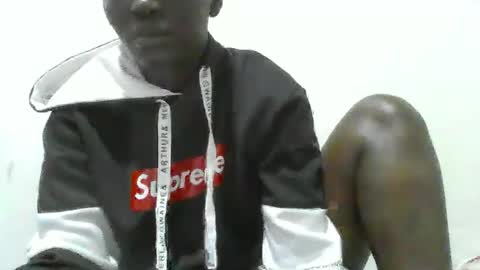 Snapshot of sexy_titz chatting on December 17, 6:36 pm sexy_titz online show from December 17, 6:36 pm