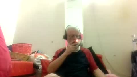 Daddy online show from March 31, 5:57 pm