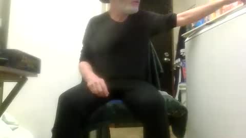 Daddy online show from April 19, 12:04 pm