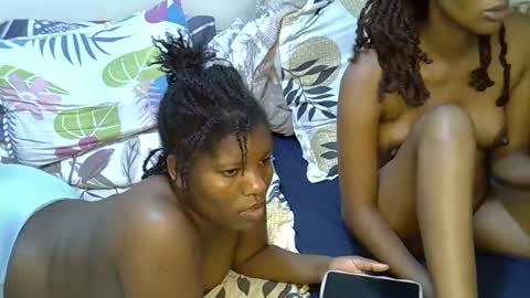 Snapshot of sexy_yello chatting on November 20, 3:56 pm Bantu girl online show from November 20, 3:56 pm