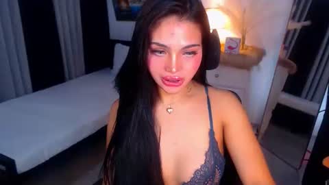 Snapshot of sexyadrianaqueents chatting on February 7, 9:58 am YOUR MISTRESS GODDESSS ADRIANA online show from February 7, 9:58 am