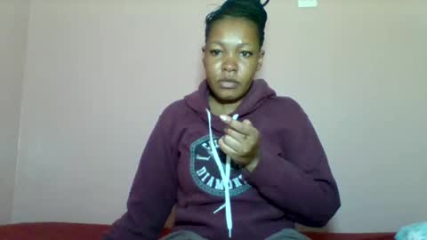 sexyapple2002 online show from September 28, 3:23 am