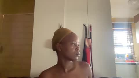 sexyasszeeee online show from March 29, 9:53 am