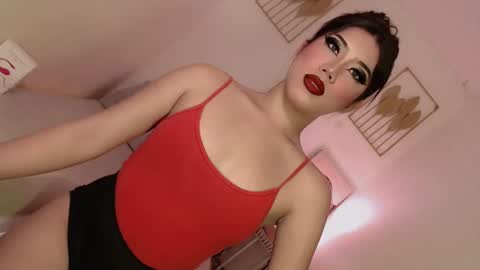 Lexie online show from February 5, 9:36 am