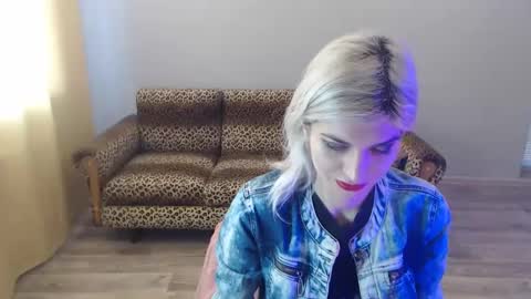 Snapshot of sexybeatriice chatting on January 20, 7:15 am sexybeatriice online show from January 20, 7:15 am