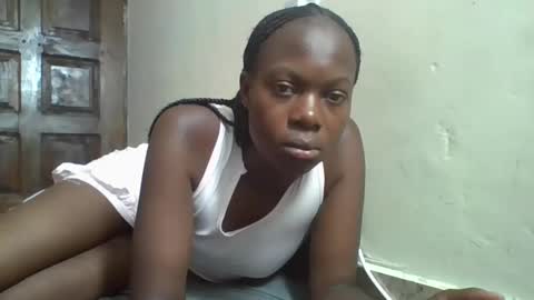 Snapshot of sexybilha483 chatting on February 2, 9:45 pm Sexybilha483 online show from February 2, 9:45 pm
