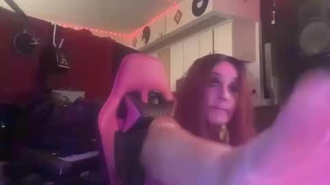 Snapshot of sexybitch_jaylents chatting on October 14, 3:02 pm Jaylen Starr online show from October 14, 3:02 pm