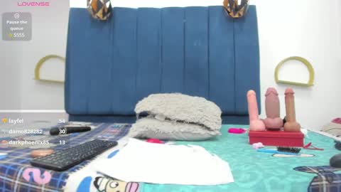 sexybrown_2005 online show from March 9, 6:50 am