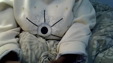 Snapshot of sexycarina254 chatting on December 15, 12:53 pm sexycarina254 online show from December 15, 12:53 pm