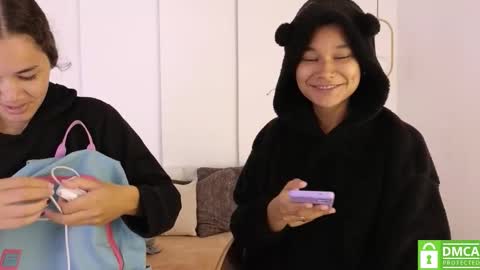 chanell and yina online show from October 31, 1:23 pm