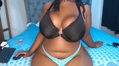 sexychocco online show from September 25, 5:44 am