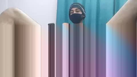 Snapshot of sexyd9913 chatting on December 6, 6:15 am Sexyd online show from December 6, 6:15 am