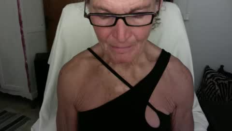 SexyFit58 online show from April 21, 9:17 pm