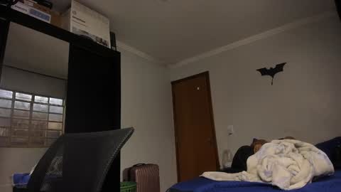 chris online show from December 18, 9:58 am