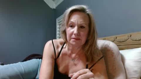 LisaisLuscious online show from January 19, 3:21 pm