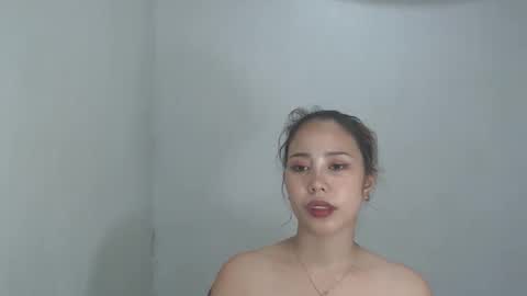 Snapshot of sexyhotbojean chatting on January 29, 9:23 am jeanken and jelian online show from January 29, 9:23 am