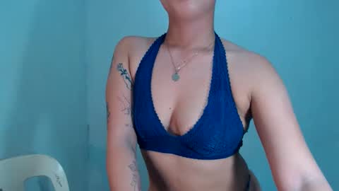 Snapshot of sexyhotbojean chatting on February 8, 11:34 pm jeanken and jelian online show from February 8, 11:34 pm