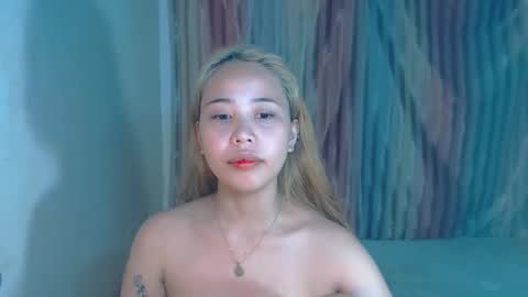 Snapshot of sexyhotbojean chatting on September 18, 12:01 am jeanken and jelian online show from September 18, 12:01 am