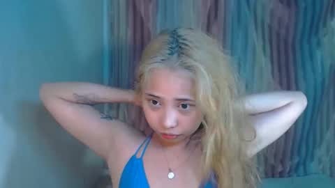 Snapshot of sexyhotbojean chatting on September 20, 10:33 pm jeanken and jelian online show from September 20, 10:33 pm