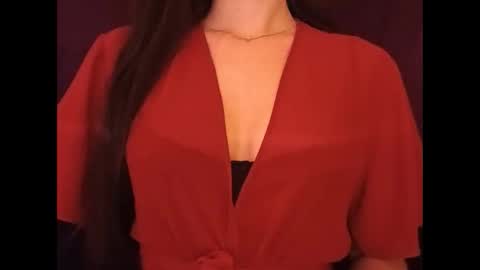 Snapshot of sexyideusa chatting on January 6, 12:05 am Sexy online show from January 6, 12:05 am