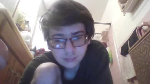 Snapshot of sexyjojo2222 chatting on December 16, 5:17 am sexyjojo2222 online show from December 16, 5:17 am