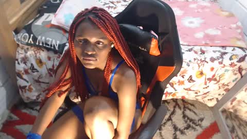 sexyjustin202 online show from January 26, 2:24 am