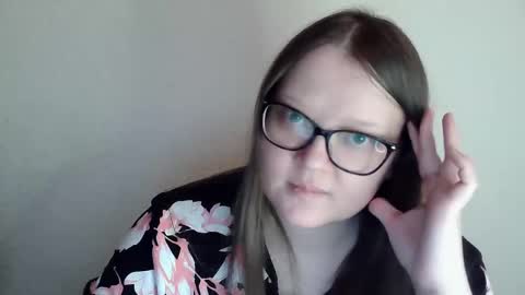 Kate online show from December 13, 4:27 pm