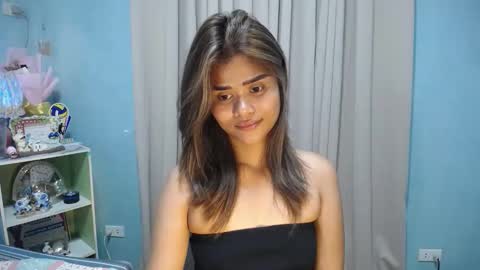 Snapshot of sexylady_pinayx chatting on October 14, 8:09 pm Call me Bea online show from October 14, 8:09 pm