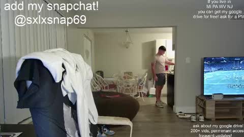 sexylax69 online show from October 14, 12:33 am