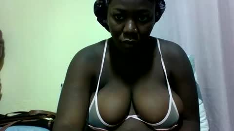 Snapshot of sexylicious_ chatting on September 29, 2:22 pm sexylicious_ online show from September 29, 2:22 pm