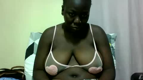 Snapshot of sexylicious_ chatting on October 6, 12:13 pm sexylicious_ online show from October 6, 12:13 pm