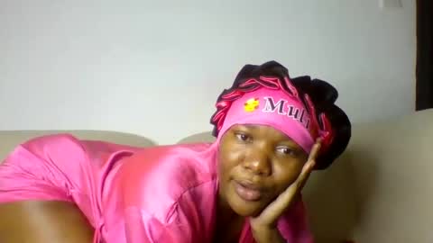 sexylinda134 online show from February 23, 6:05 pm