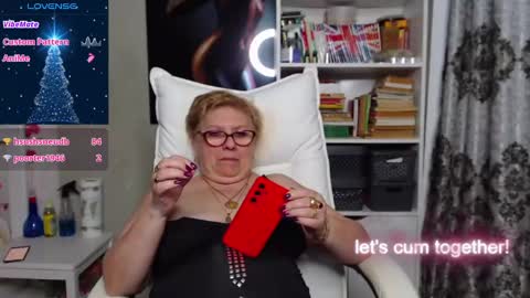 sexylynette4u online show from December 12, 2:00 pm