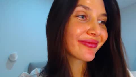 Snapshot of sexymymeow chatting on February 16, 8:43 am SexyMyMeow online show from February 16, 8:43 am