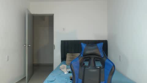 Natalia Duran online show from November 27, 6:26 am