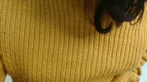 Snapshot of sexynaughtykitty chatting on December 12, 8:57 am Myra online show from December 12, 8:57 am