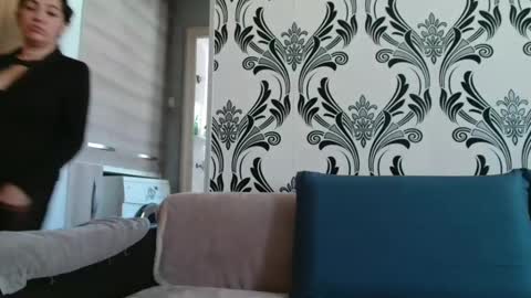 Snapshot of sexynaughtykitty chatting on January 31, 12:18 pm Myra online show from January 31, 12:18 pm