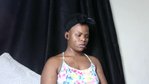 nina online show from December 4, 8:01 am