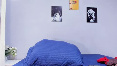 sexynova 93 online show from April 18, 7:58 pm