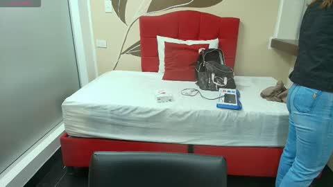 R A C H E L online show from September 11, 11:43 am