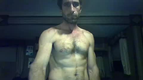 Snapshot of sexyrents chatting on December 10, 8:19 am sexyRENTS online show from December 10, 8:19 am