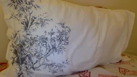 Snapshot of sexyshubham1 chatting on November 8, 8:25 am sexyshubham1 online show from November 8, 8:25 am