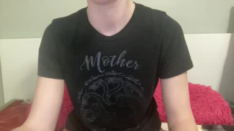 Snapshot of sexyskylar2016 chatting on February 10, 10:40 pm Sexy Skylar online show from February 10, 10:40 pm