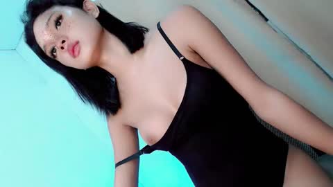 sexytight_tanya online show from September 24, 5:27 pm
