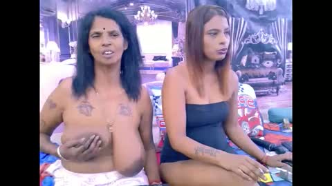 sexyva4u2luv online show from February 15, 7:54 pm