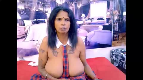 sexyva4u2luv online show from February 26, 8:41 pm