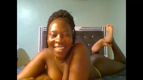 VIVIAN online show from March 5, 9:38 am